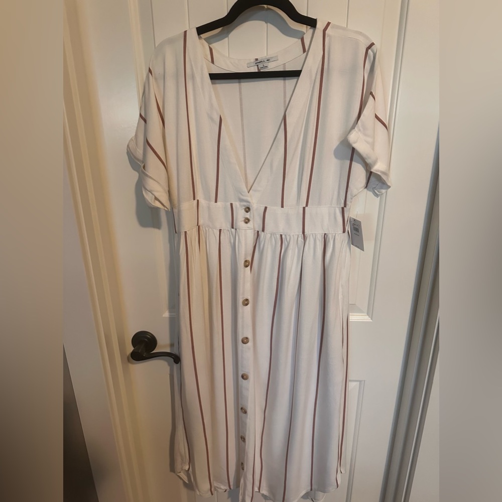 O’Neil midi dress. NWT - Linen/cotton feel